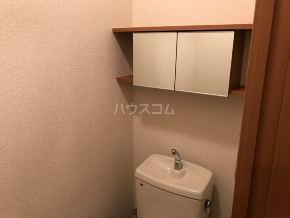 18/30 トイレ