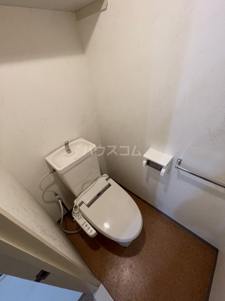 14/30 トイレ