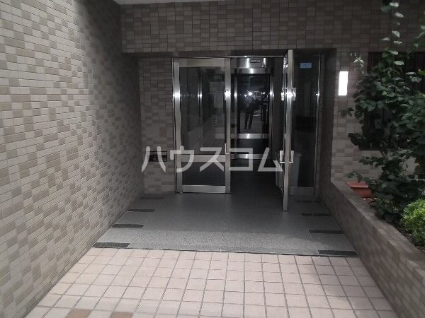 3/8 エントランス