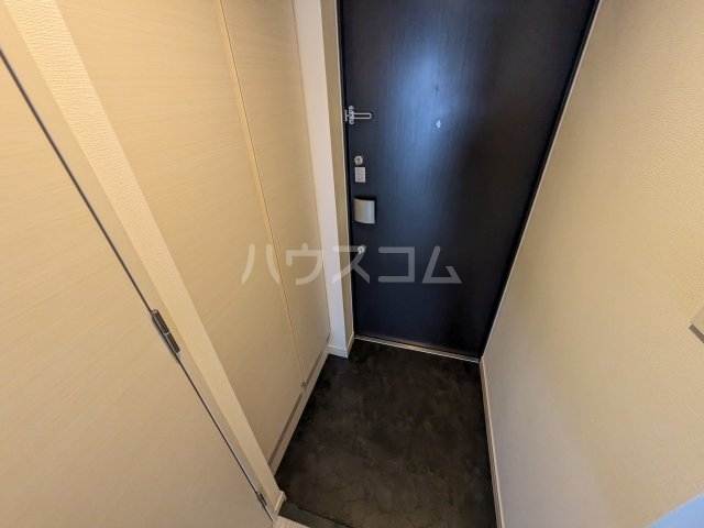 5/23 玄関
