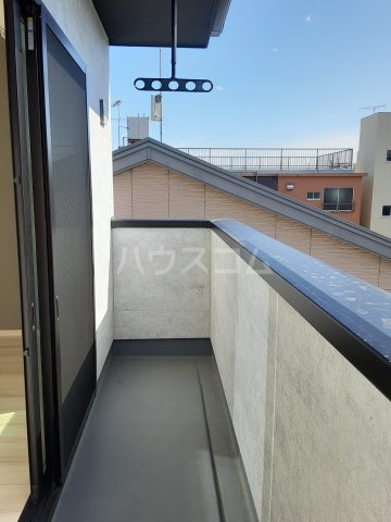 18/30 バルコニー