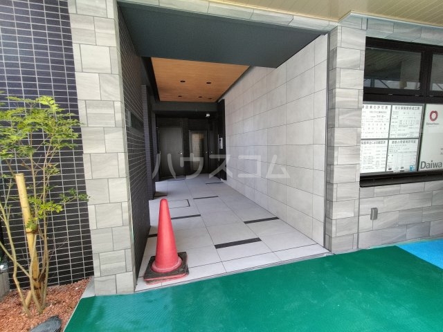 29/30 エントランス