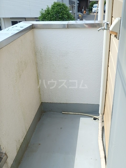 13/17 バルコニー