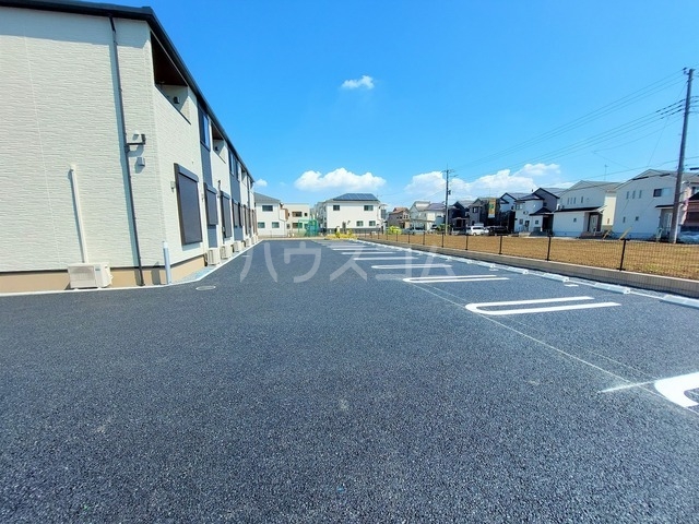 14/30 駐車場