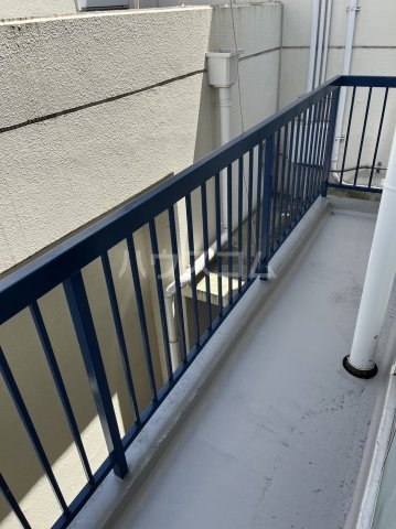 13/23 バルコニー