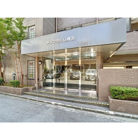 15/17 エントランス