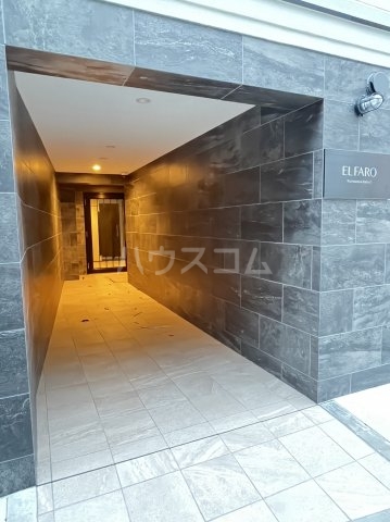 3/7 エントランス