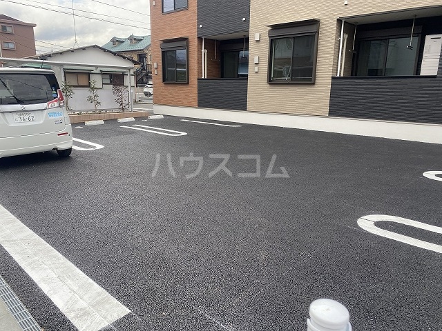 4/10 駐車場