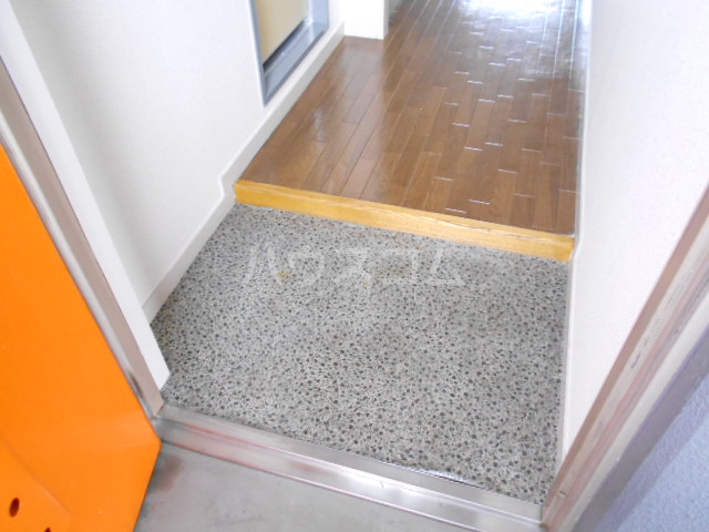5/24 玄関