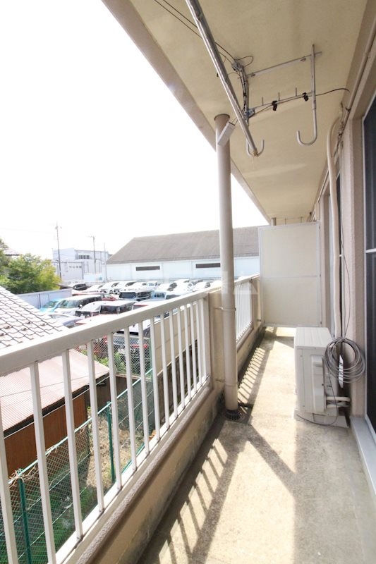 16/23 バルコニー