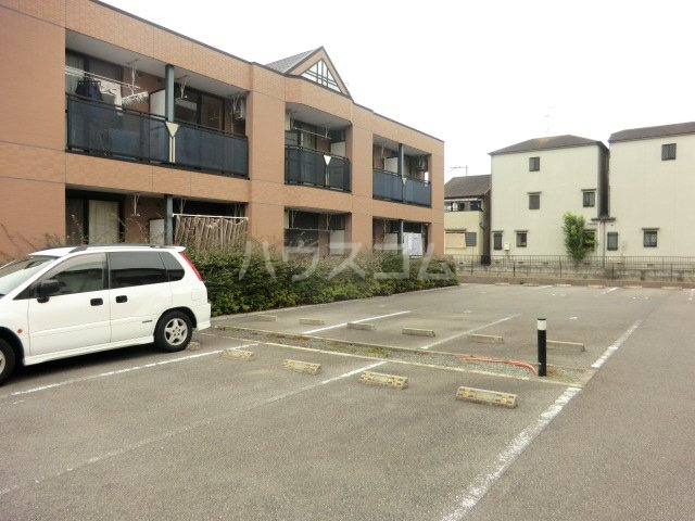 3/4 駐車場