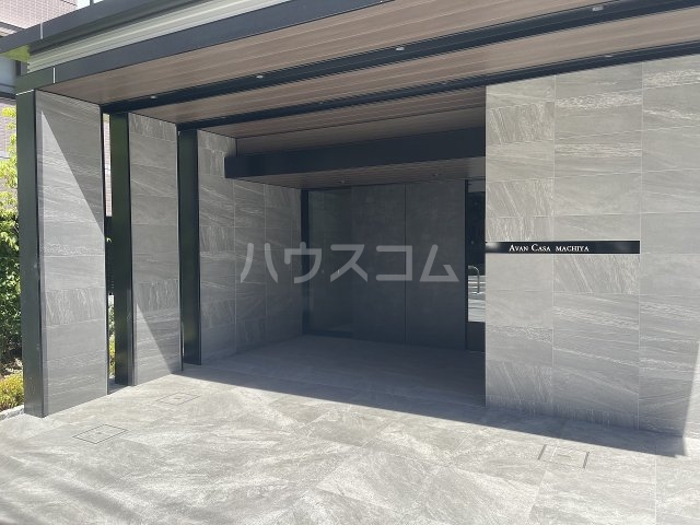 2/4 エントランス