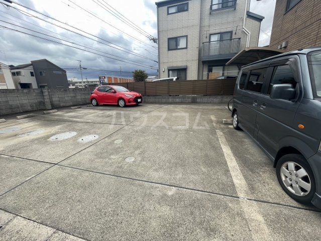 3/8 駐車場
