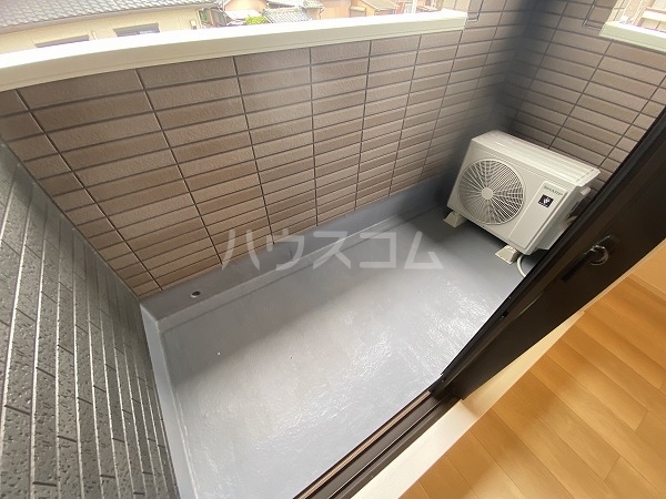 23/30 バルコニー