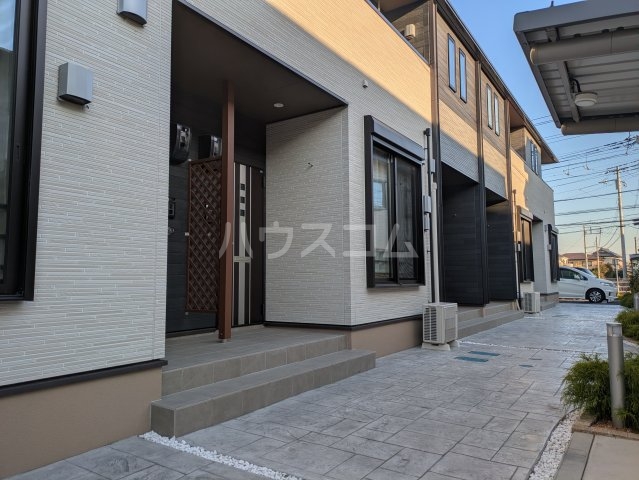 28/30 エントランス