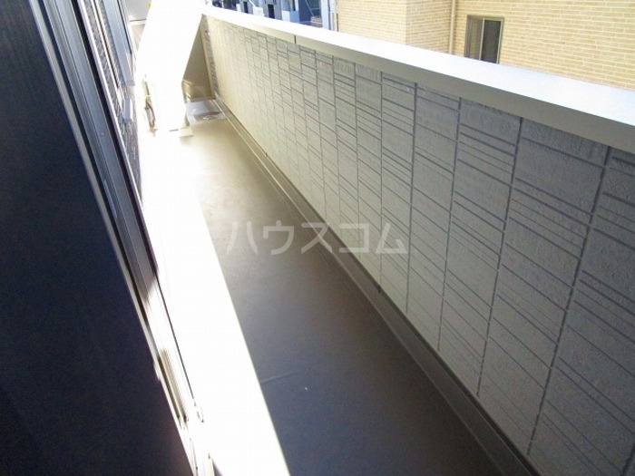 13/22 バルコニー