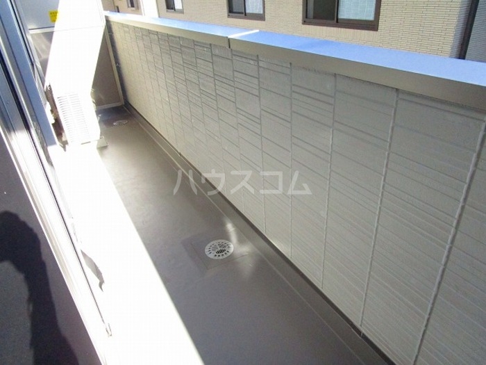 14/23 バルコニー