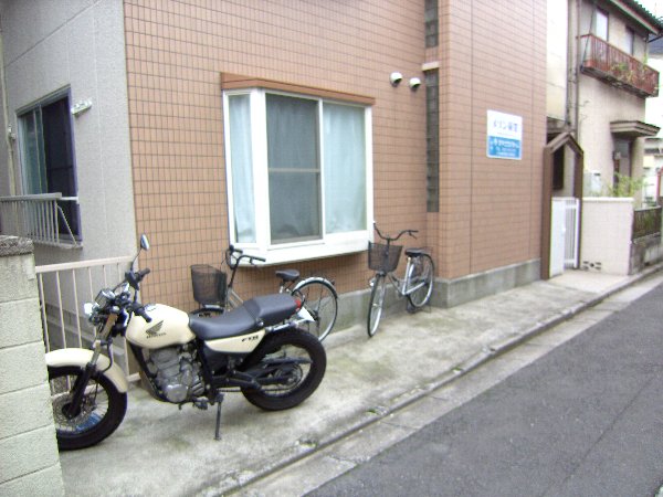 15/19 エントランス