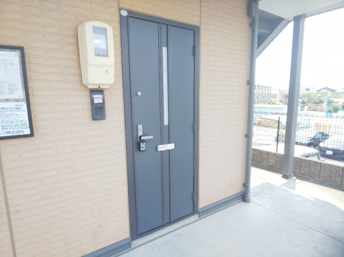 18/29 エントランス