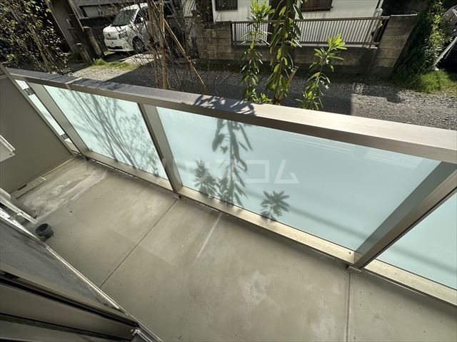 21/30 バルコニー