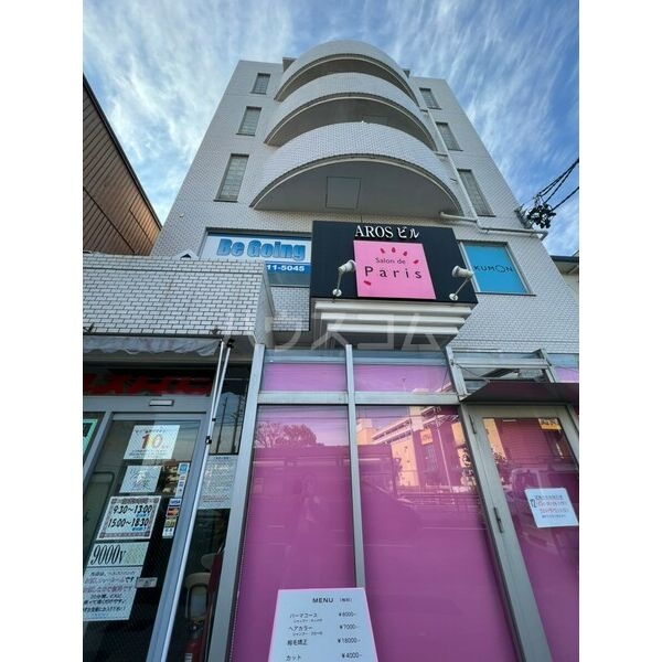 14/19 エントランス