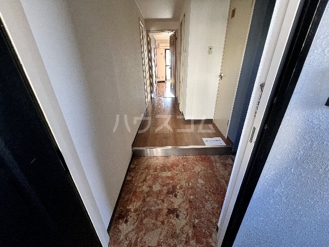 15/30 玄関