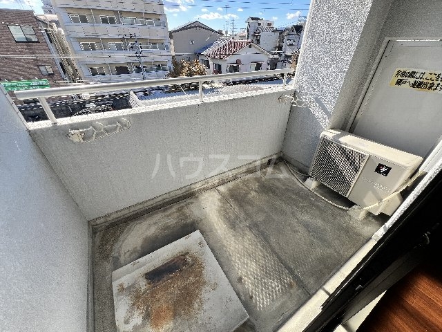 25/30 バルコニー