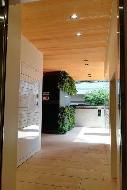 15/25 エントランス