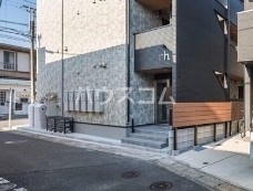 2/5 エントランス