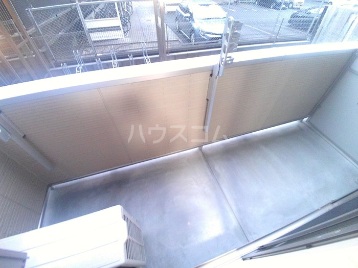 13/27 バルコニー