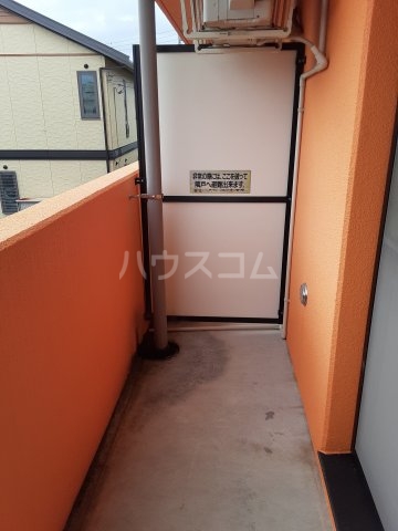 18/25 バルコニー