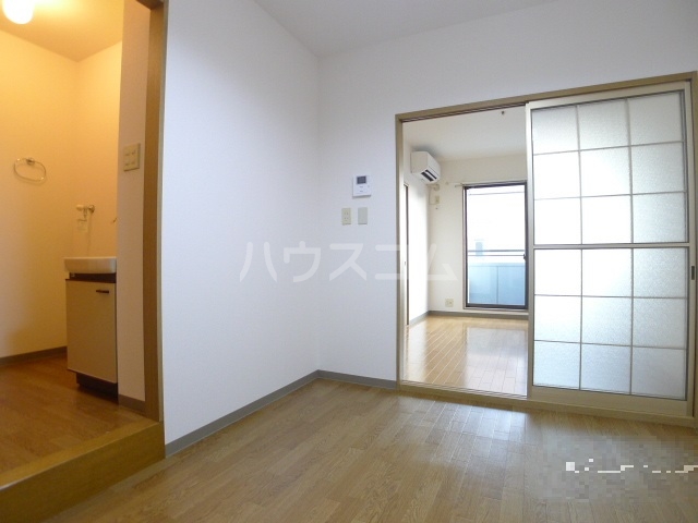 15/26 バルコニー