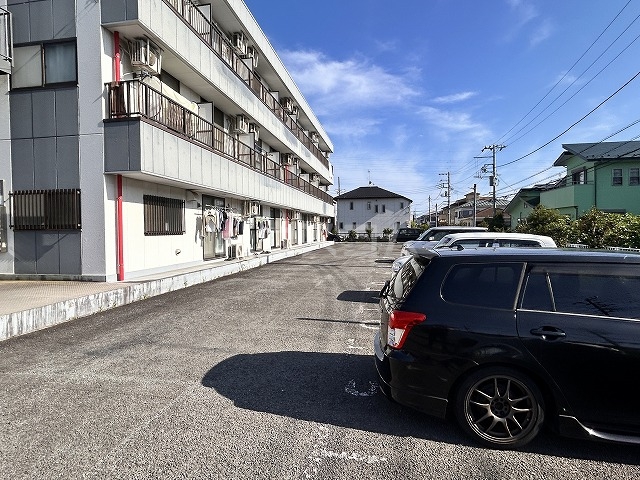 3/7 駐車場