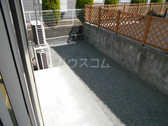 18/29 バルコニー