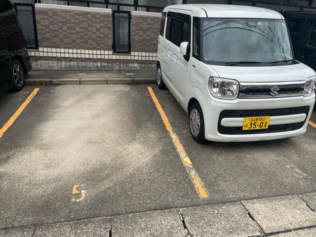 22/30 駐車場