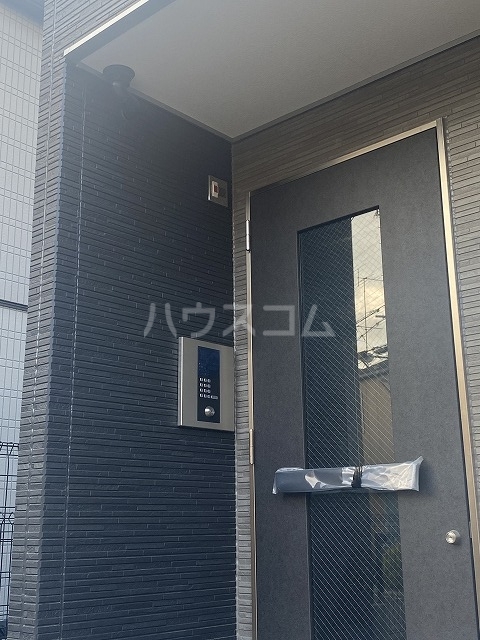 21/24 エントランス