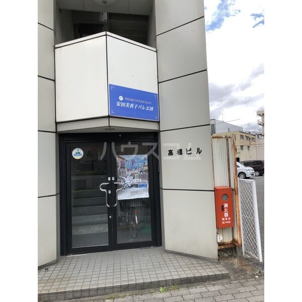 17/22 エントランス