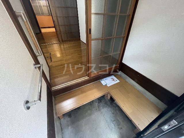 13/30 玄関