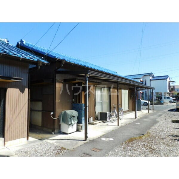 20/24 エントランス