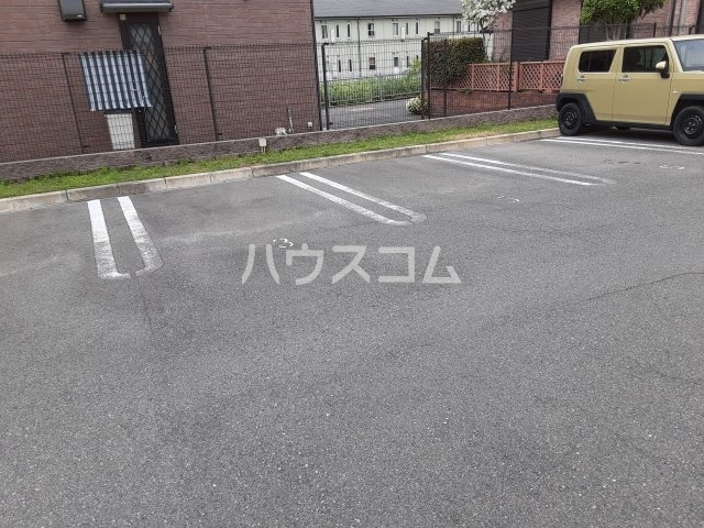 17/26 駐車場