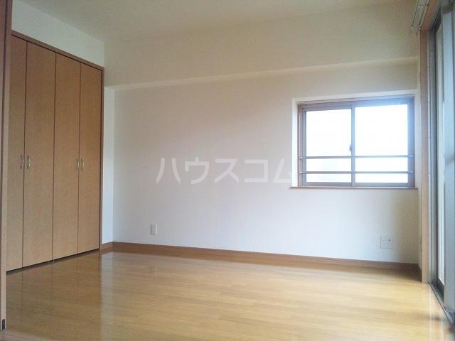 4/18 寝室