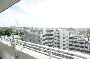 16/27 バルコニー