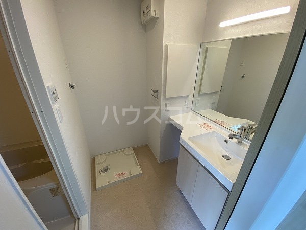 17/30 洗面