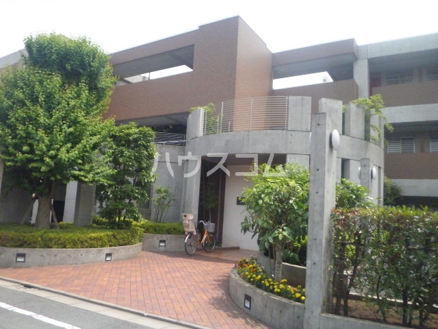 15/20 エントランス