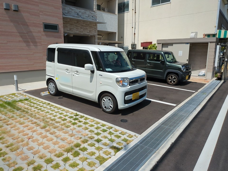 19/22 駐車場
