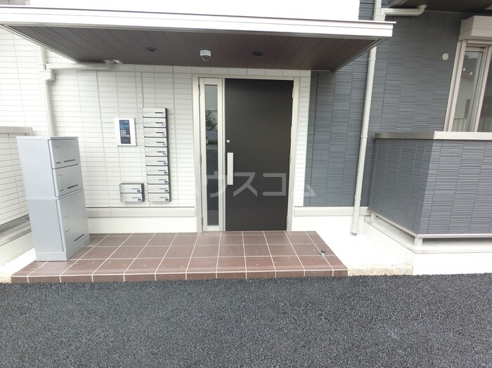 3/10 エントランス