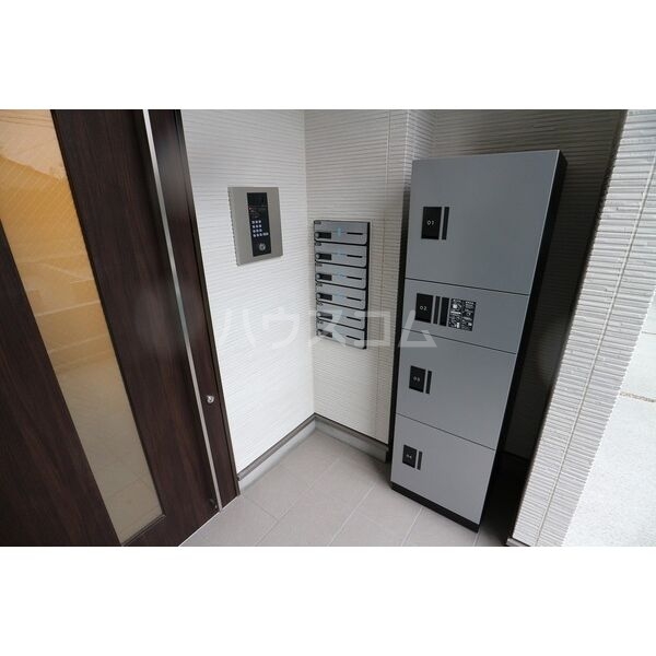 16/24 エントランス