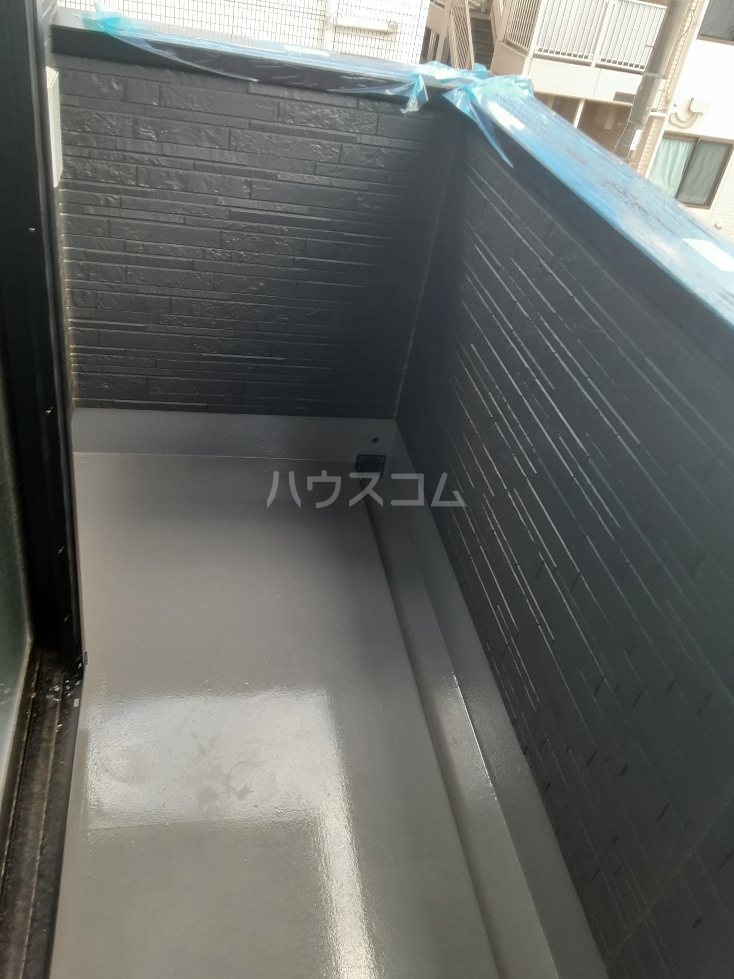 22/28 バルコニー