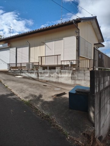 2/3 駐車場