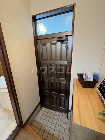 13/30 玄関